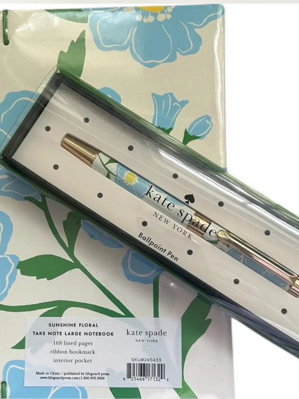 New kate spade New York 